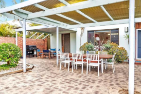 Sea J's Brighton - Local Charm and Beachside Flair, Adelaide